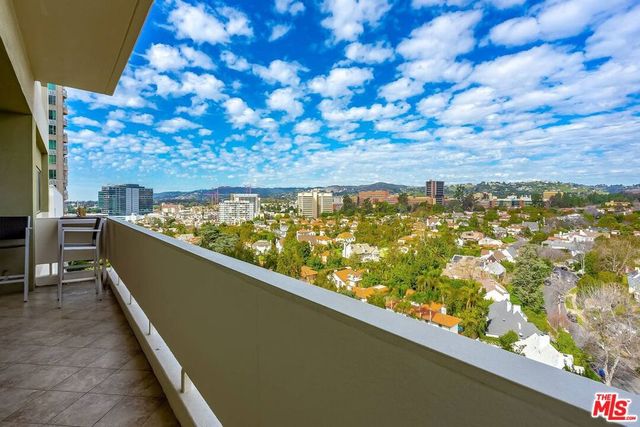 10701 Wilshire 1206, Los Angeles, CA 90024