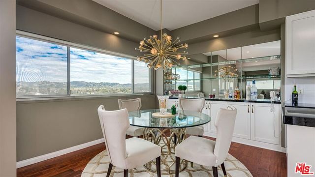 10701 Wilshire 1206, Los Angeles, CA 90024