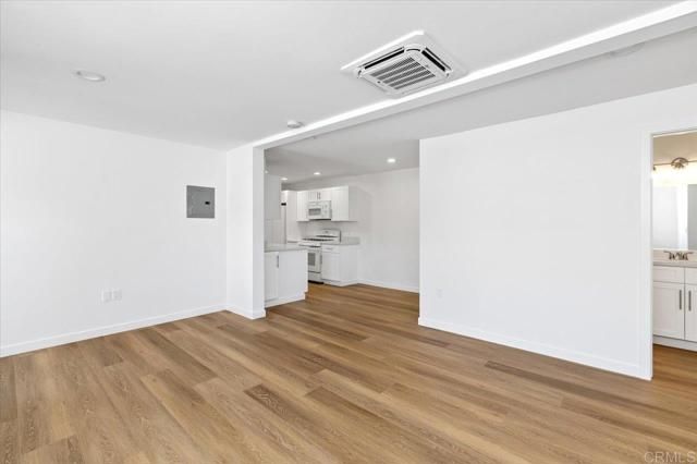 406 S Cleveland, Oceanside, CA 92054