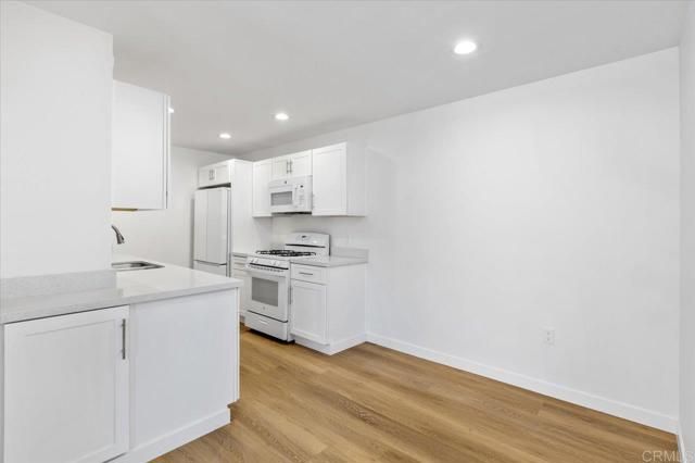 406 S Cleveland, Oceanside, CA 92054