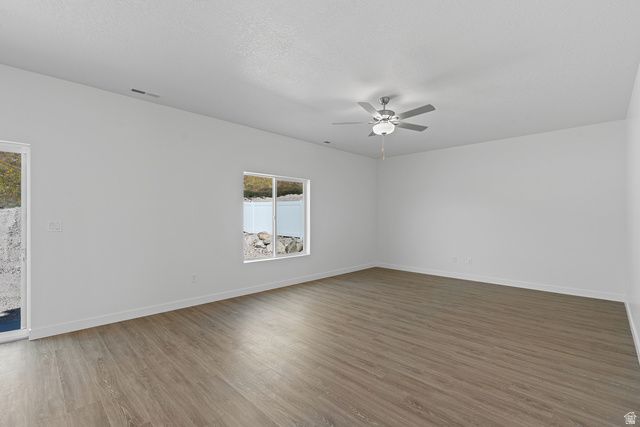 7192 OQUIRRH RANCH PKWY, Eagle Mountain, UT 84005
