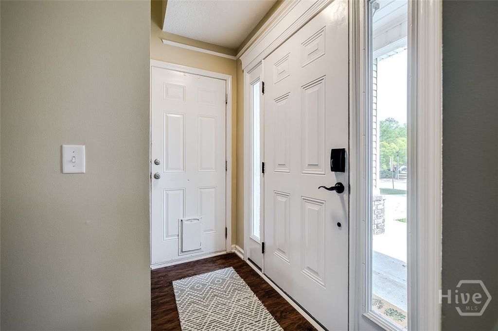 Image 4 of property listing at 508 Westminster Court, Rincon, GA 31326