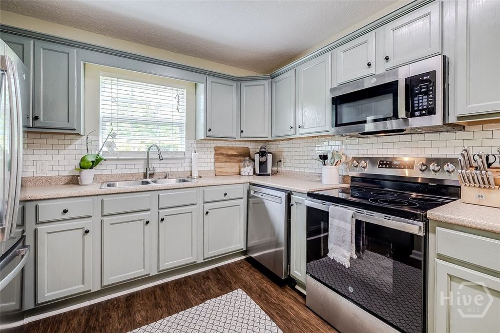 Image 7 of property listing at 508 Westminster Court, Rincon, GA 31326