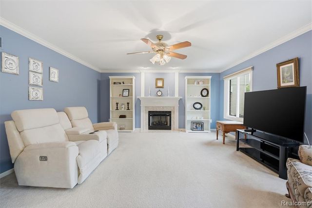 24396 Cavendish Avenue, Novi, MI 48375