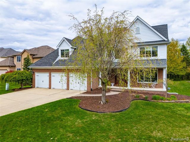 24396 Cavendish Avenue, Novi, MI 48375