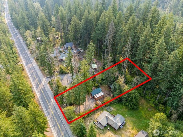 270 Skate Creek Road N, Ashford, WA 98304