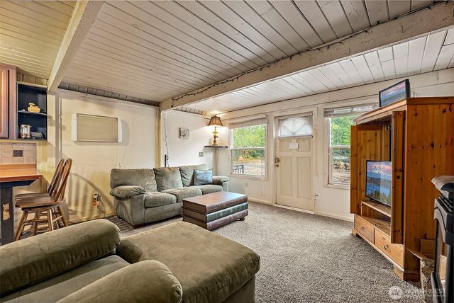 270 Skate Creek Road N, Ashford, WA 98304