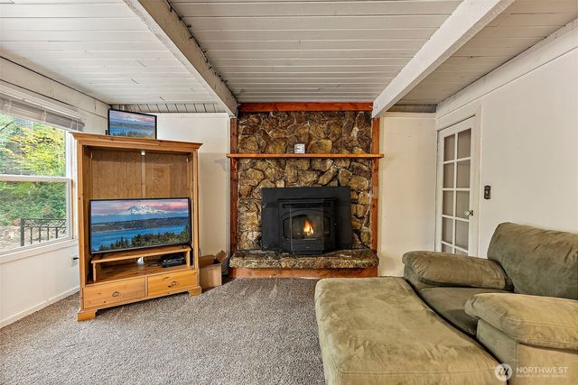 270 Skate Creek Road N, Ashford, WA 98304