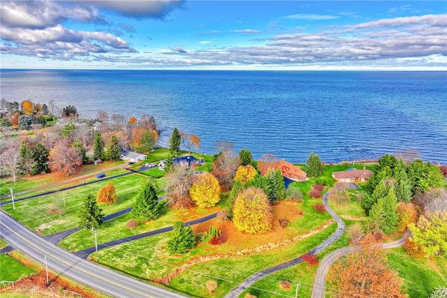 2609 Lake Road, Ontario, NY 14519