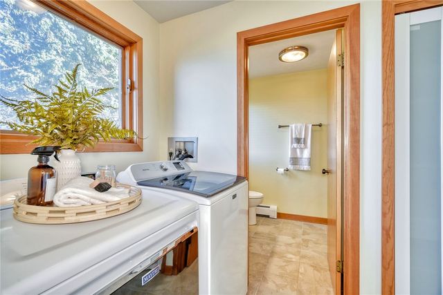 2609 Lake Road, Ontario, NY 14519