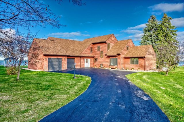 2609 Lake Road, Ontario, NY 14519