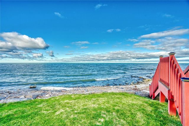 2609 Lake Road, Ontario, NY 14519