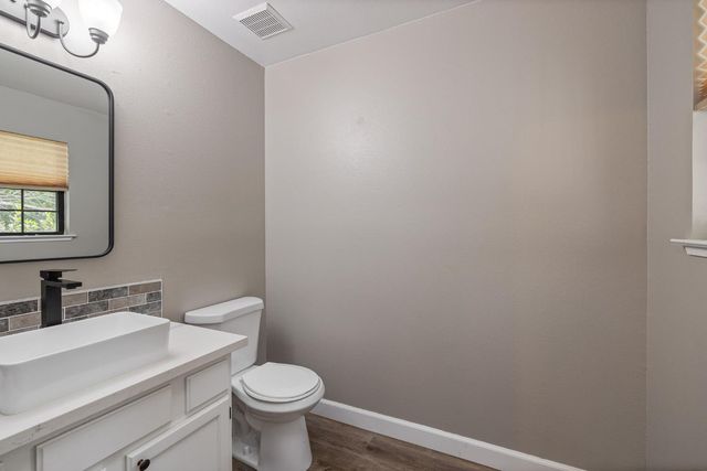 50850 Smoke Tree, Bass Lake, CA 93604