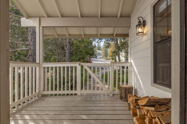 50850 Smoke Tree, Bass Lake, CA 93604