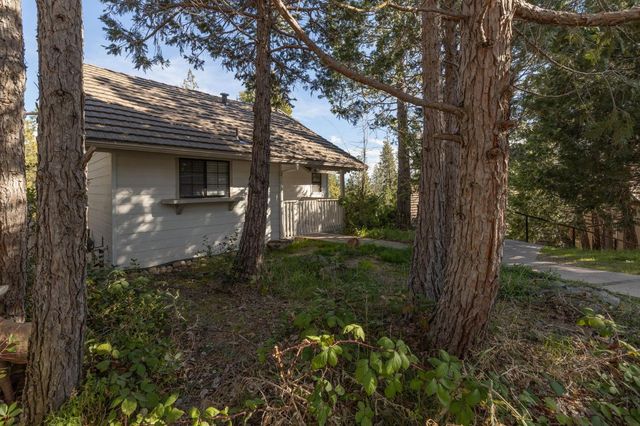50850 Smoke Tree, Bass Lake, CA 93604