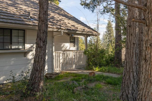50850 Smoke Tree, Bass Lake, CA 93604