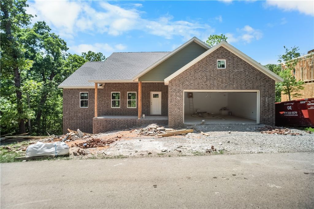 48 Ayr Drive, Bella Vista, AR 72715
