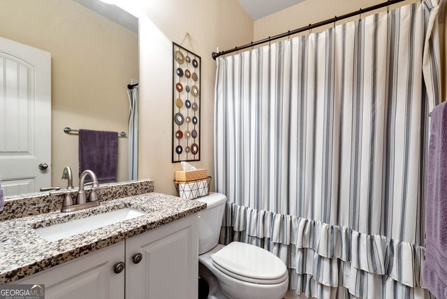 1424 Silvergate Way, Winder, GA 30680