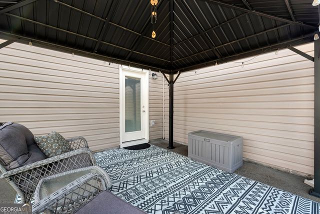 1424 Silvergate Way, Winder, GA 30680