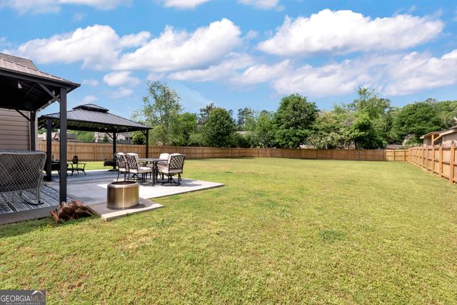 1424 Silvergate Way, Winder, GA 30680