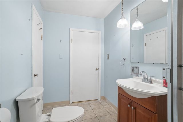 2198 Ridge Road, Monaca, PA 15061
