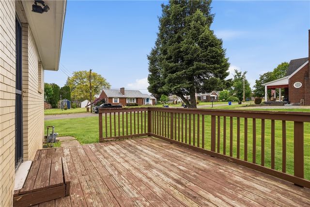 2198 Ridge Road, Monaca, PA 15061
