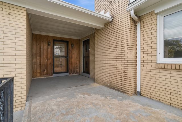 2198 Ridge Road, Monaca, PA 15061
