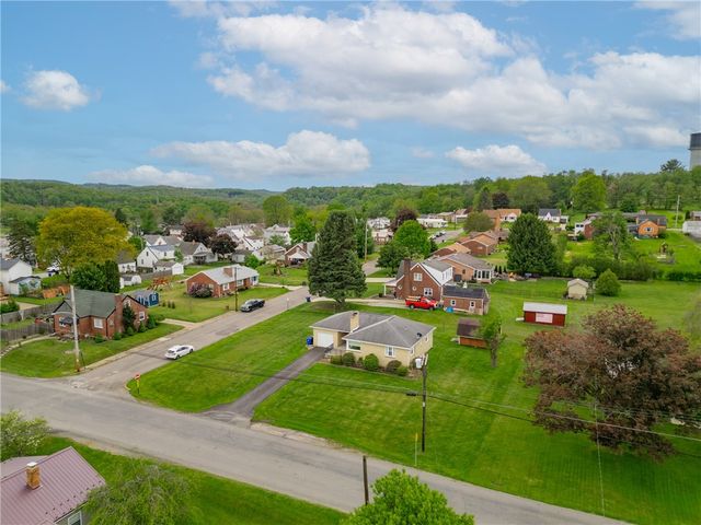2198 Ridge Road, Monaca, PA 15061