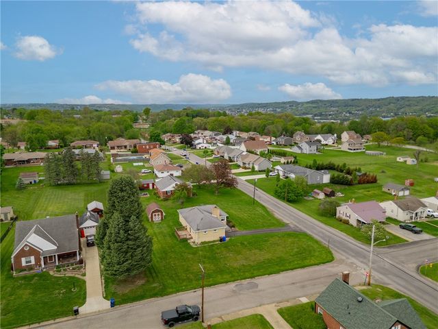 2198 Ridge Road, Monaca, PA 15061