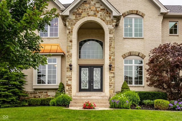 3272 Homestretch Drive, Carmel, IN 46032