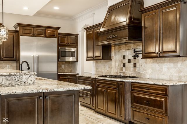 3272 Homestretch Drive, Carmel, IN 46032