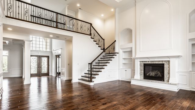 3272 Homestretch Drive, Carmel, IN 46032