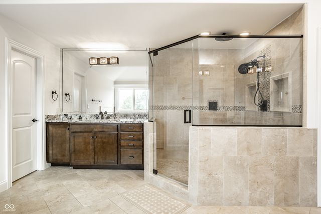 3272 Homestretch Drive, Carmel, IN 46032