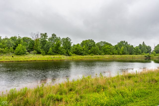 3272 Homestretch Drive, Carmel, IN 46032