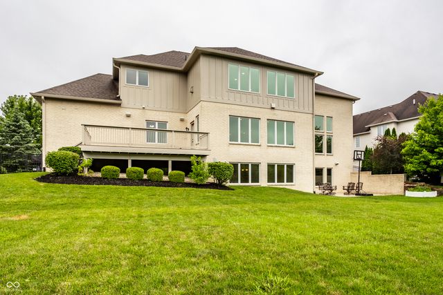 3272 Homestretch Drive, Carmel, IN 46032