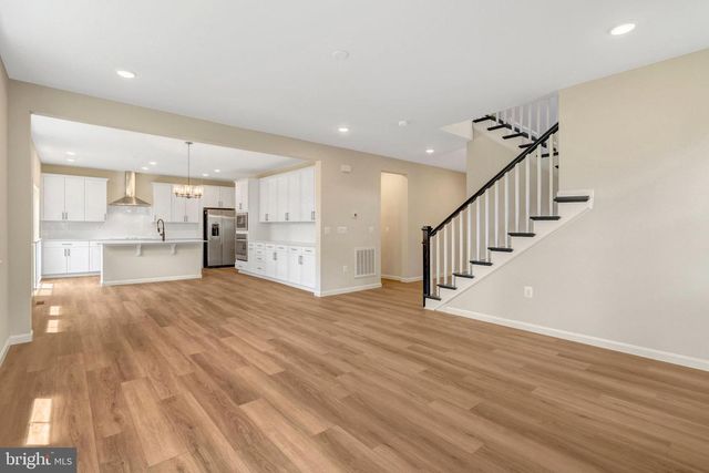 35602 PINE NEEDLE LN, Locust Grove, VA 22508