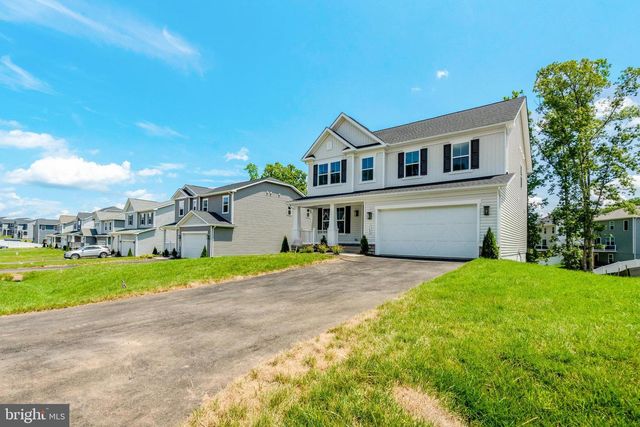 35602 PINE NEEDLE LN, Locust Grove, VA 22508
