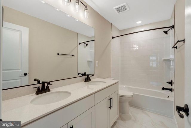 35602 PINE NEEDLE LN, Locust Grove, VA 22508