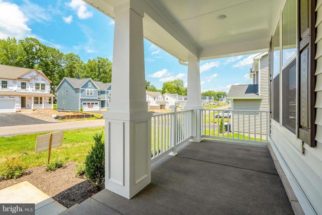 35602 PINE NEEDLE LN, Locust Grove, VA 22508