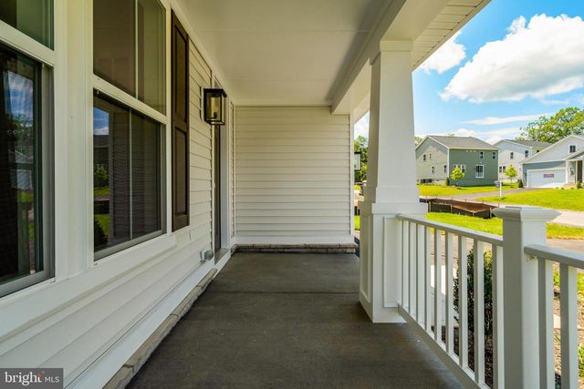 35602 PINE NEEDLE LN, Locust Grove, VA 22508