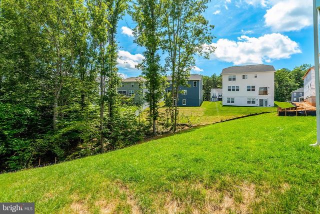 35602 PINE NEEDLE LN, Locust Grove, VA 22508