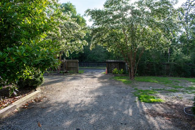 65 Linda Gayle Drive, Barnwell, SC 29812
