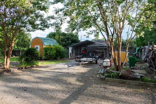 65 Linda Gayle Drive, Barnwell, SC 29812