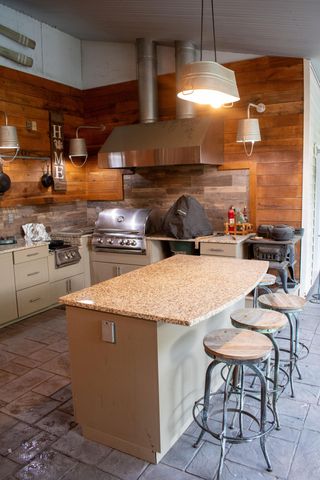 65 Linda Gayle Drive, Barnwell, SC 29812