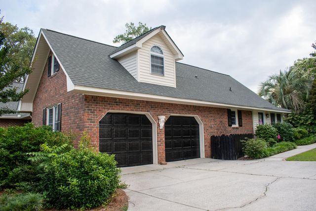 65 Linda Gayle Drive, Barnwell, SC 29812