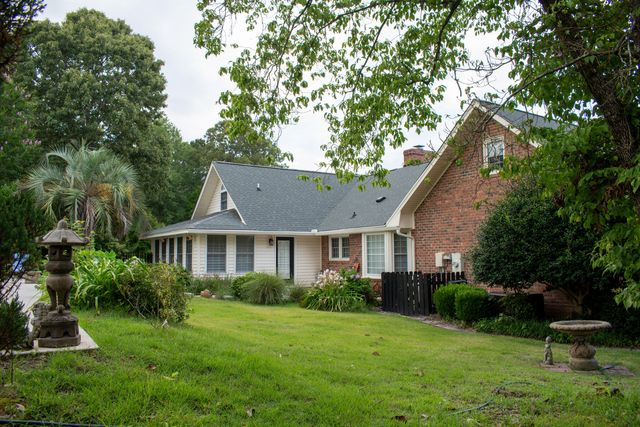 65 Linda Gayle Drive, Barnwell, SC 29812