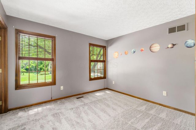 814 Black Gold Avenue, Gahanna, OH 43230