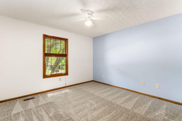 814 Black Gold Avenue, Gahanna, OH 43230