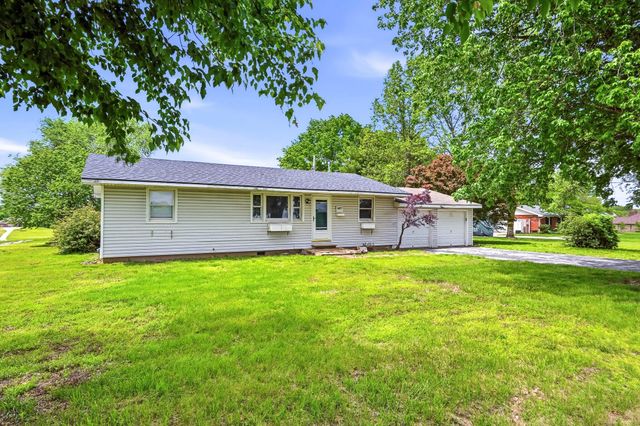 5877 S Farm Road 115, Brookline, MO 65619