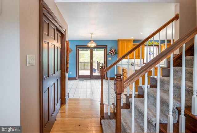 101 CHRIS DR, Lenhartsville, PA 19534